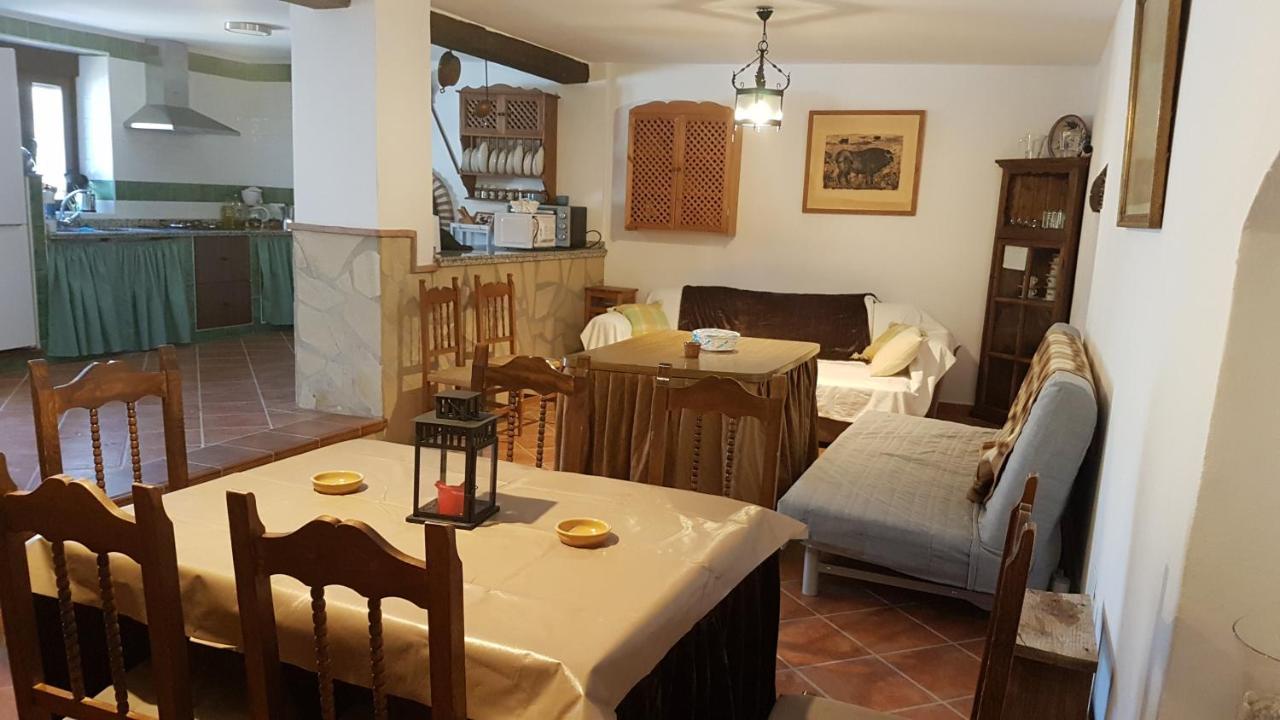 Cortijo La Laguna Ronda Exterior photo
